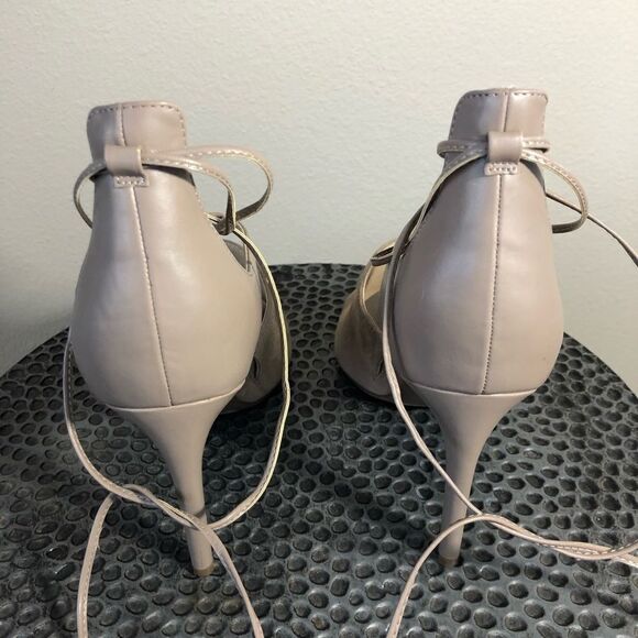 {MARC FISHER} - BEIGE FAUX SUEDE LACE UP HEELS - SIZE 9 - S4 - Picture 4 of 11
